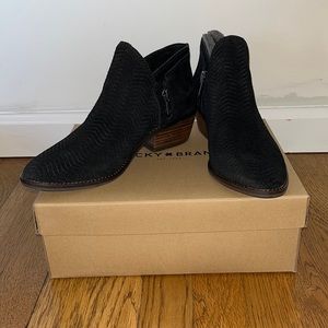 Brand new Lucky Brand booties